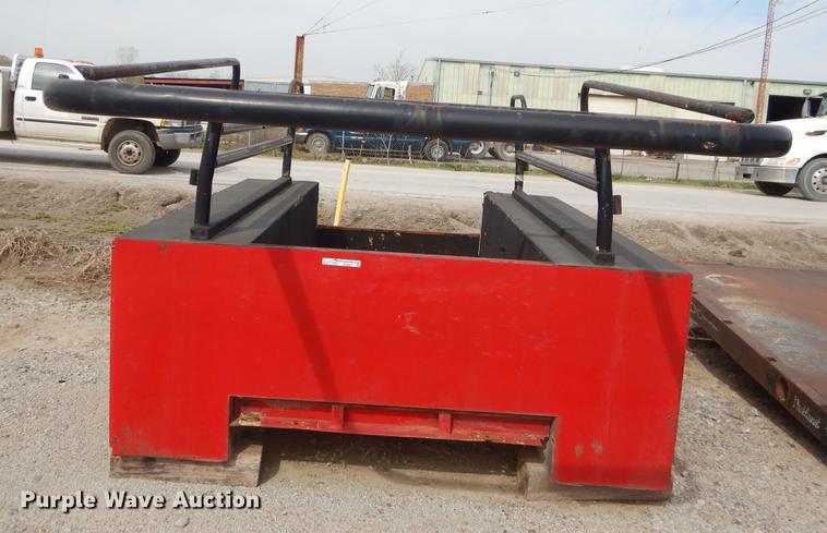 image for item EZ9977 Utility bed