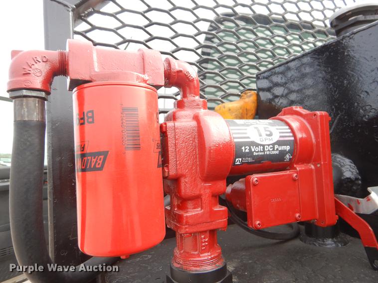 image for item EZ9978 2006 Chevrolet C5500 Crew Cab flatbed truck