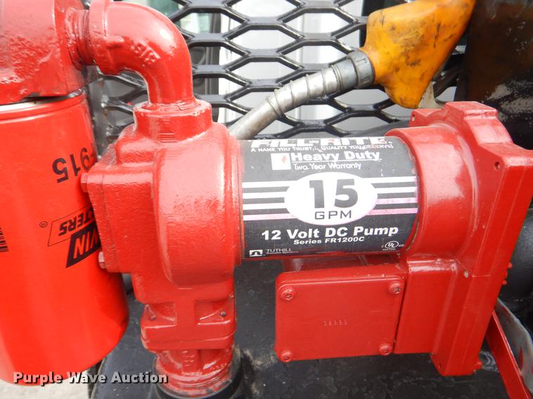 image for item EZ9978 2006 Chevrolet C5500 Crew Cab flatbed truck