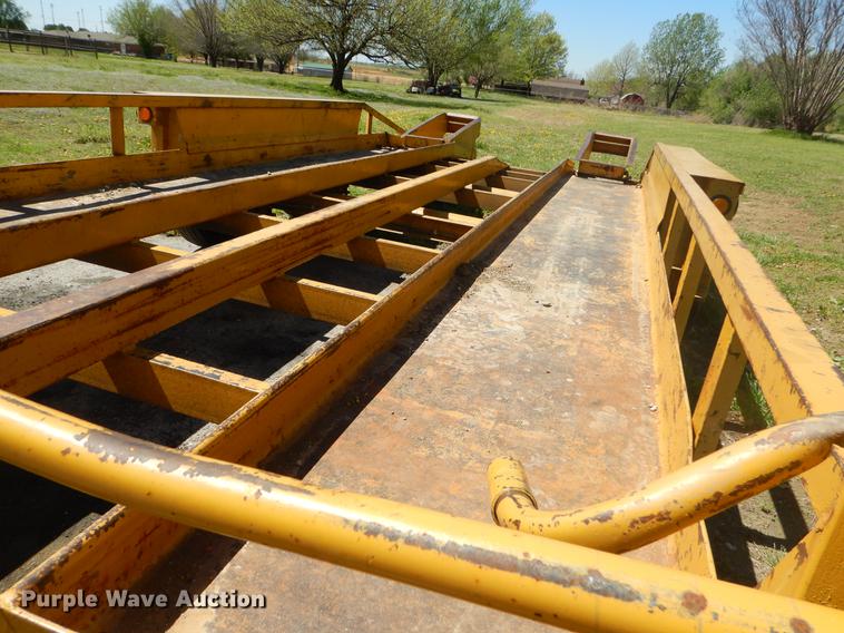 image for item EZ9997 2005 Belshe equipment trailer