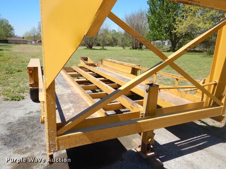 image for item EZ9997 2005 Belshe equipment trailer