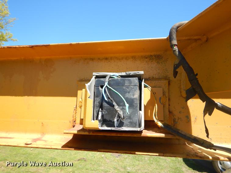 image for item EZ9997 2005 Belshe equipment trailer