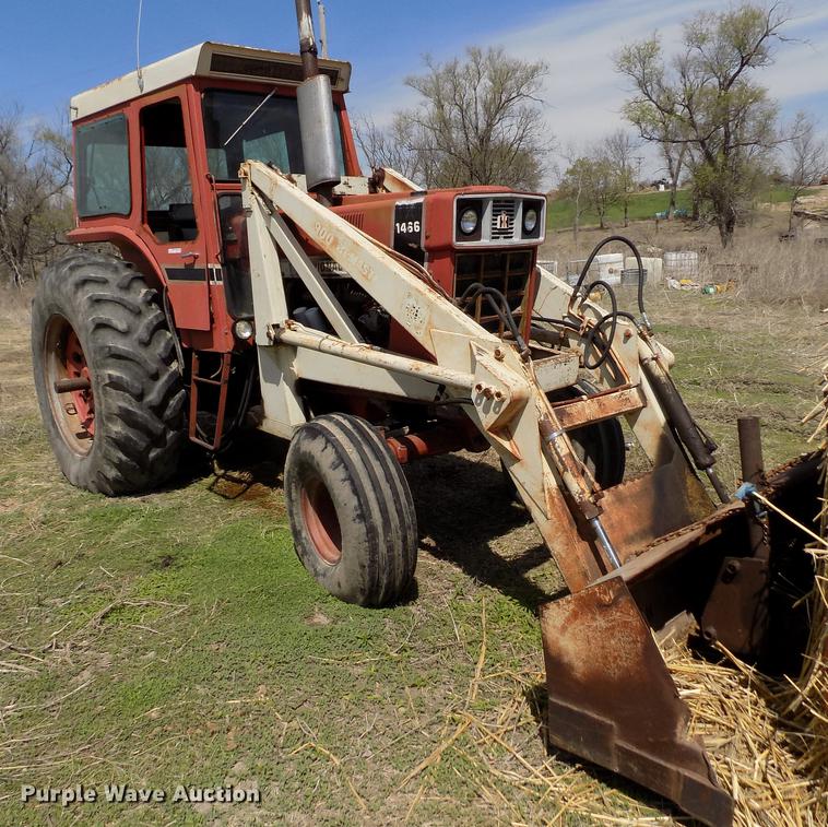 image for item FG9254 1976 International 1466 tractor