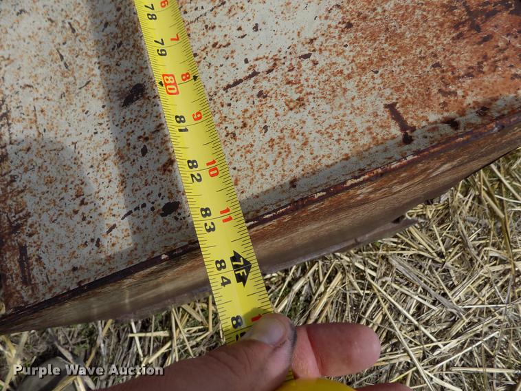 image for item FG9254 1976 International 1466 tractor