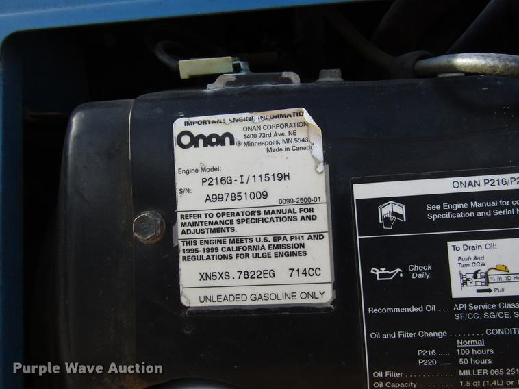 image for item FJ9635 1998 International 4700 service truck with crane