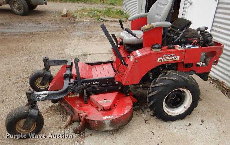 image for item FK9128 2010 County Clipper SR1205 ZTR lawn mower