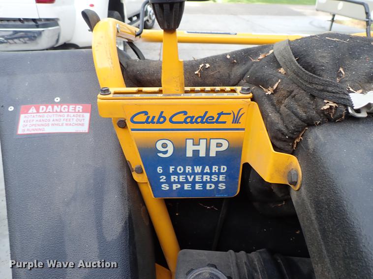 image for item FL9715 Cub Cadet CSV260 chipper/shredder/vacuum