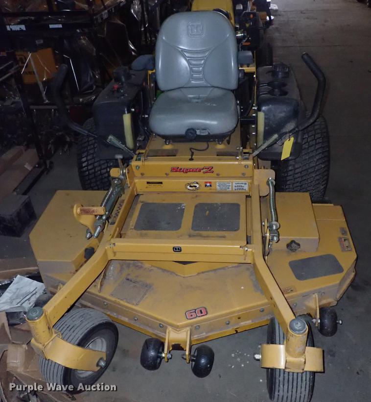 image for item FL9717 Hustler 927673 ZTR lawn mower