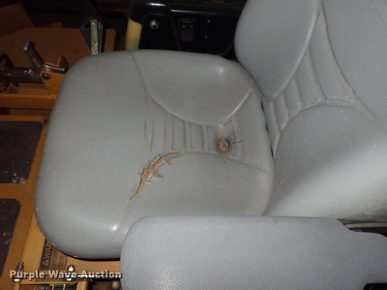 image for item FL9717 Hustler 927673 ZTR lawn mower