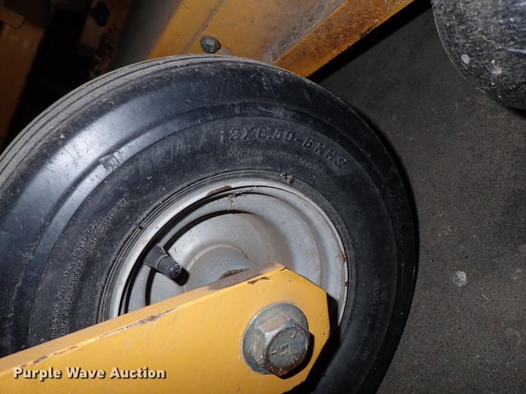 image for item FL9717 Hustler 927673 ZTR lawn mower