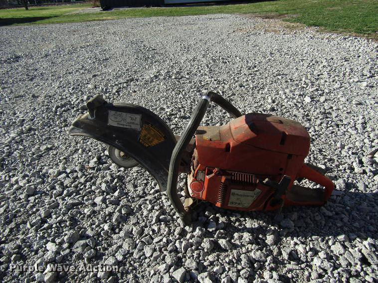 image for item FO9266 (3) concrete saws