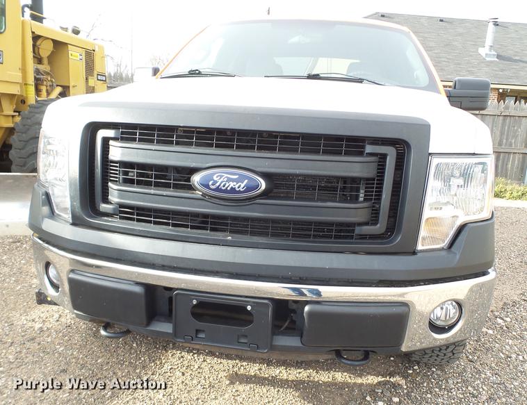 image for item FS9513 2014 Ford F150 SuperCab pickup truck