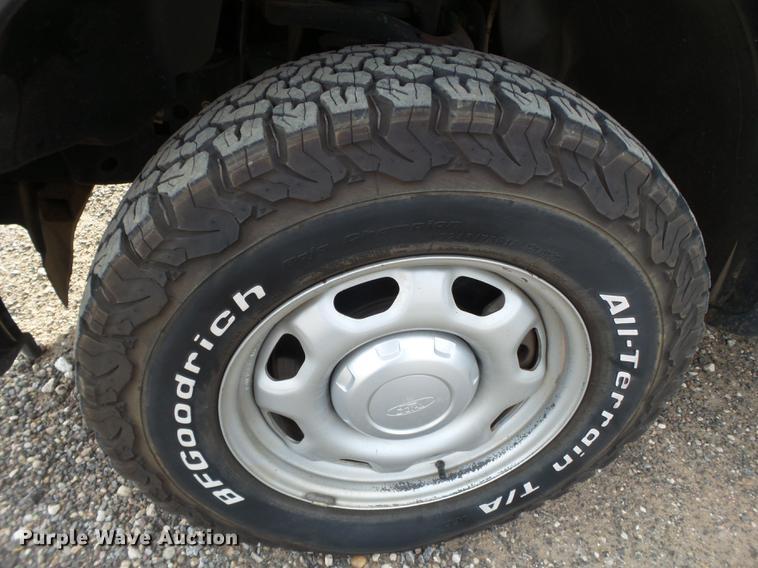 image for item FS9513 2014 Ford F150 SuperCab pickup truck