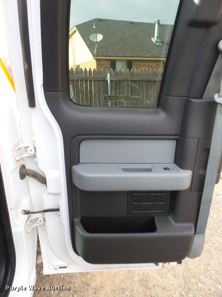 image for item FS9513 2014 Ford F150 SuperCab pickup truck