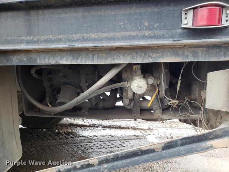 image for item AV9353 1995 Peterbilt 378 fuel truck