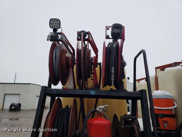 image for item AV9353 1995 Peterbilt 378 fuel truck