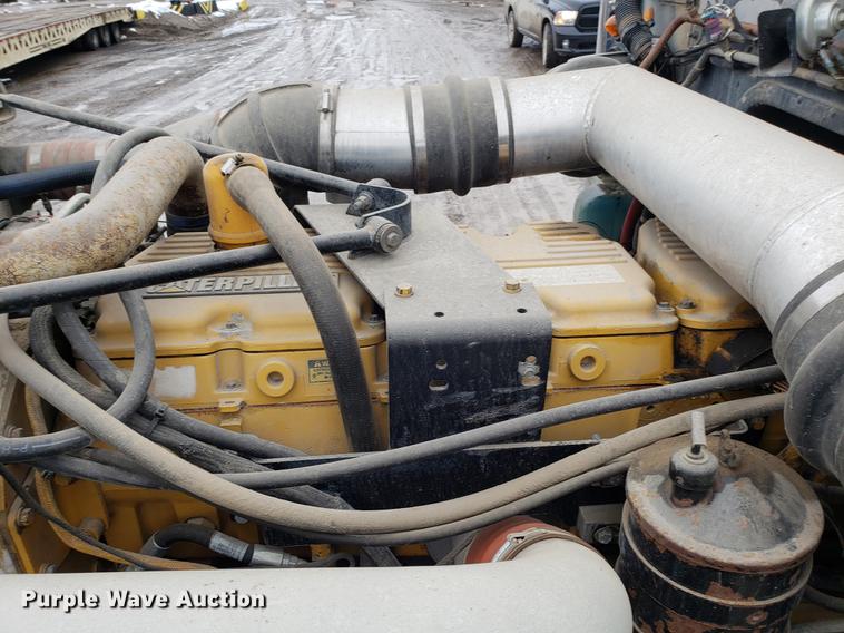 image for item AV9353 1995 Peterbilt 378 fuel truck