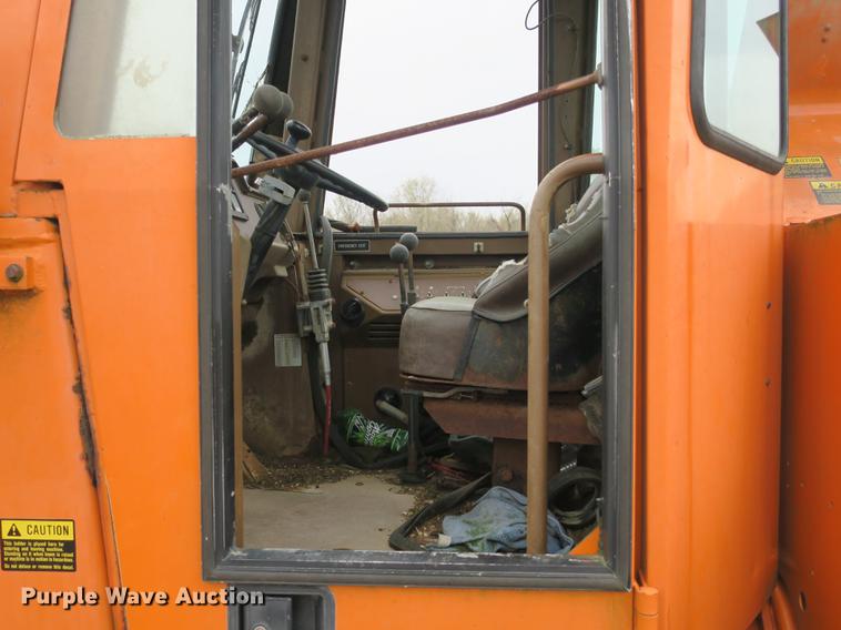 image for item DB8812 Dresser 510B wheel loader