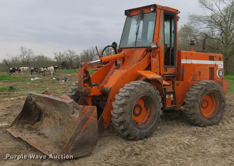 image for item DB8817 1990 Dresser 510B wheel loader