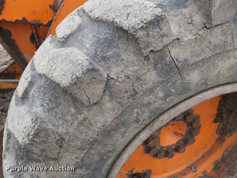 image for item DB8817 1990 Dresser 510B wheel loader