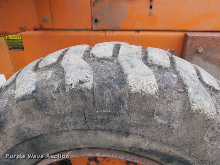image for item DB8817 1990 Dresser 510B wheel loader