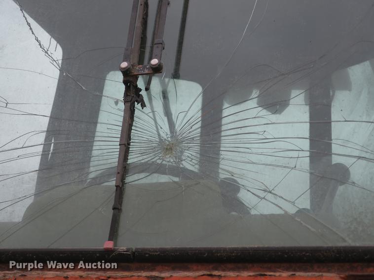 image for item DB8817 1990 Dresser 510B wheel loader