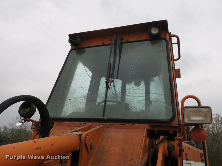 image for item DB8817 1990 Dresser 510B wheel loader