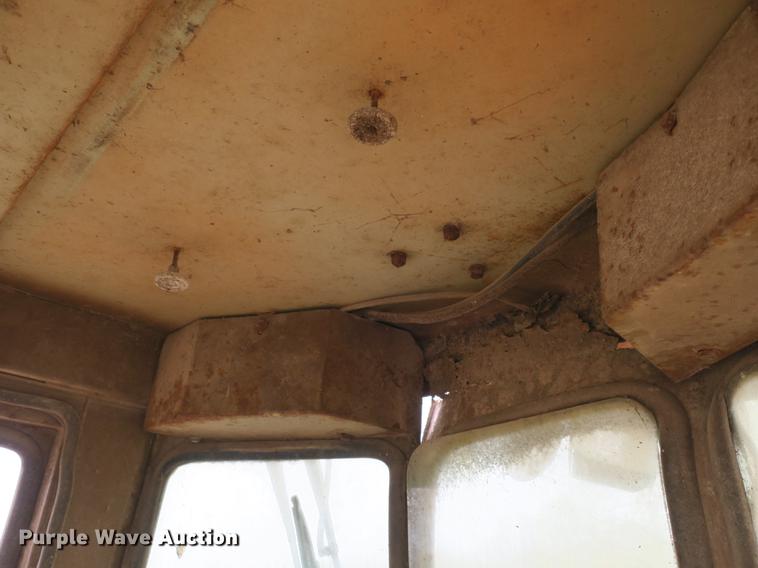 image for item DB8817 1990 Dresser 510B wheel loader