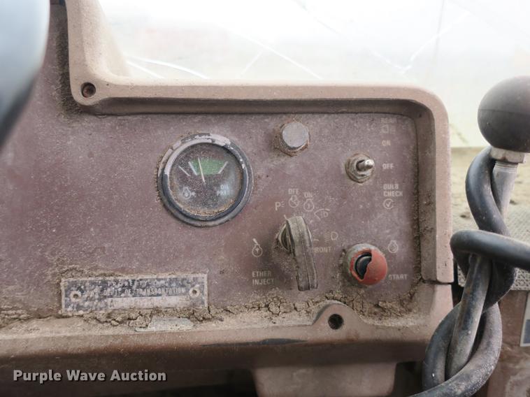 image for item DB8817 1990 Dresser 510B wheel loader