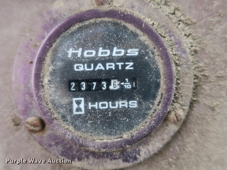 image for item DB8817 1990 Dresser 510B wheel loader