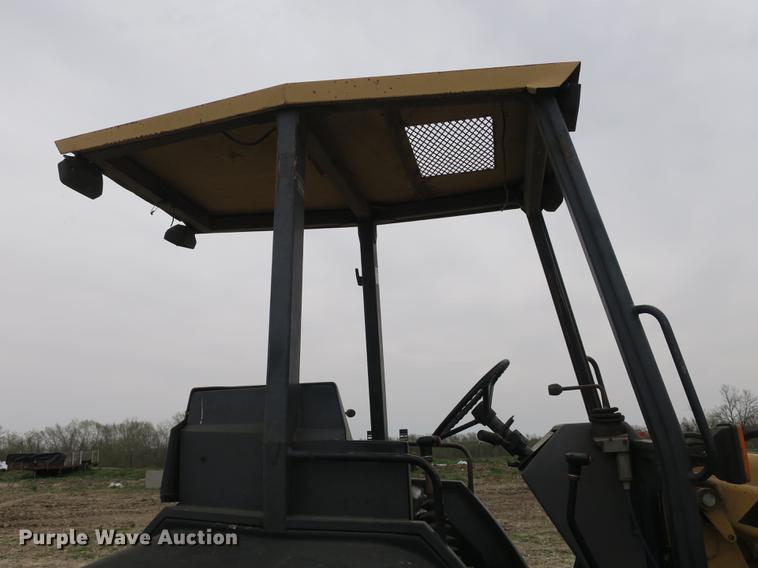 image for item DB8820 Ford 455D industrial loader tractor