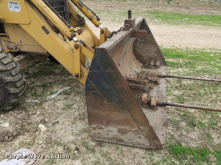 image for item DB8820 Ford 455D industrial loader tractor