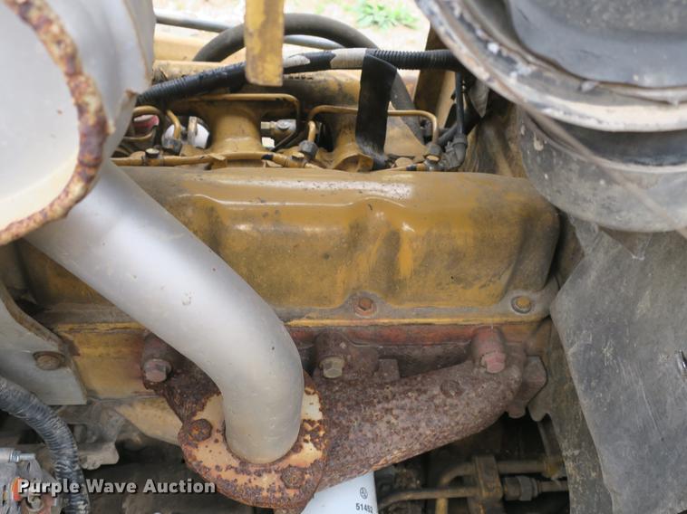 image for item DB8820 Ford 455D industrial loader tractor