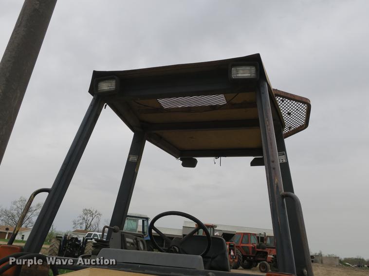 image for item DB8820 Ford 455D industrial loader tractor