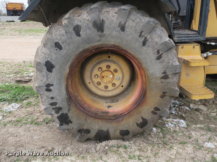 image for item DB8820 Ford 455D industrial loader tractor