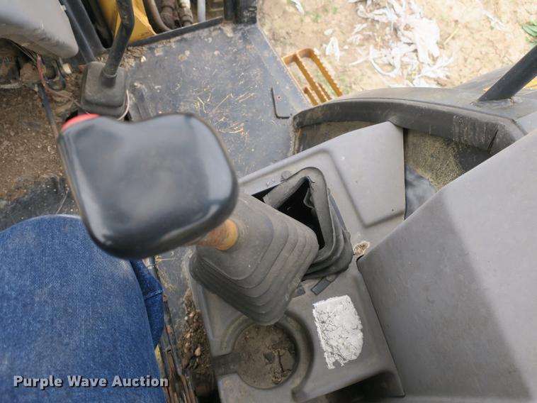 image for item DB8820 Ford 455D industrial loader tractor