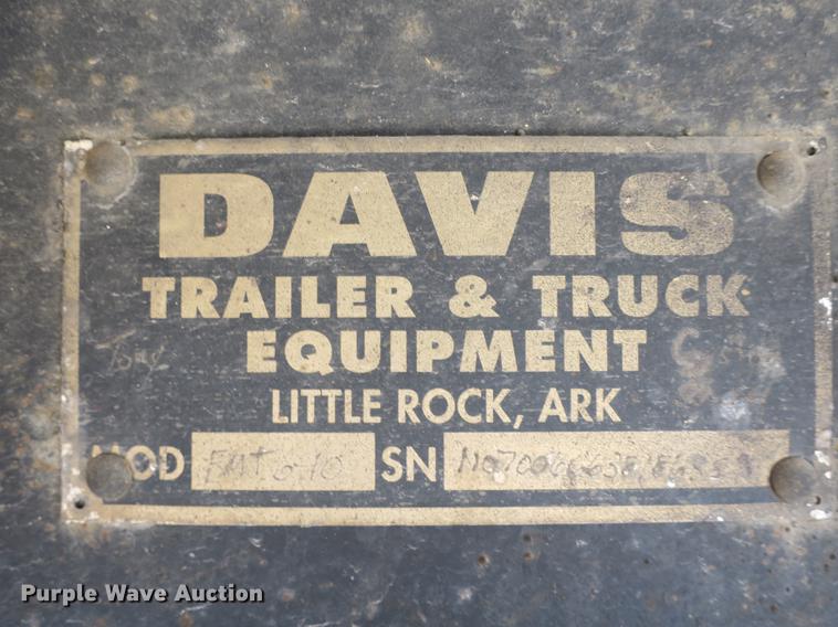 image for item DB8821 2002 Chevrolet C7500 dump truck