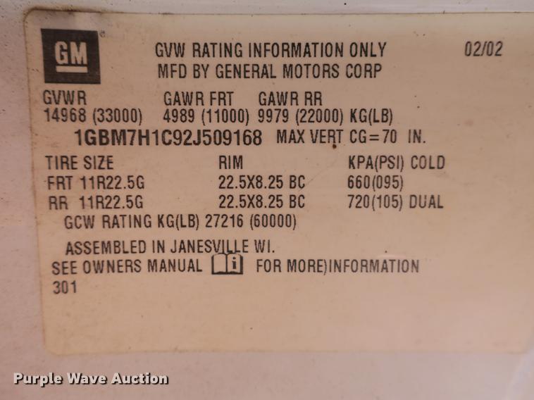 image for item DB8821 2002 Chevrolet C7500 dump truck