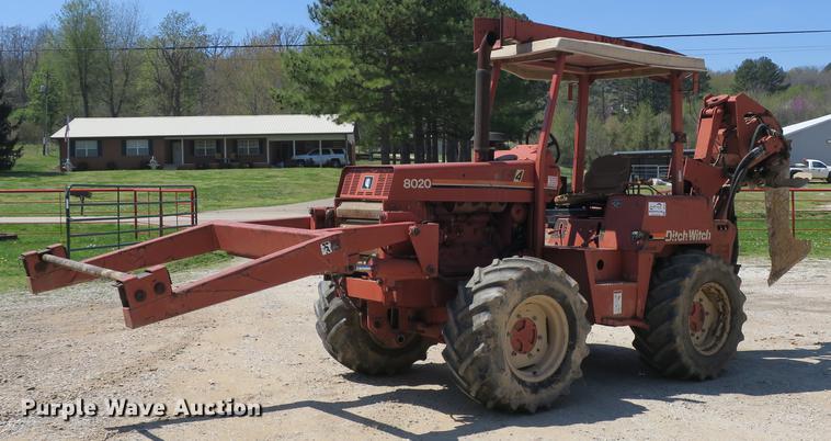 image for item DB8822 1996 Ditch Witch 8020JD cable plow