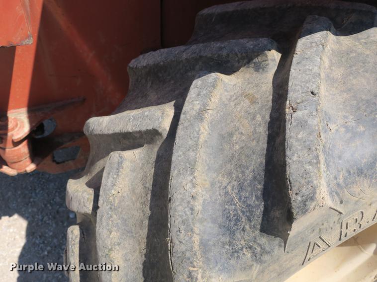 image for item DB8822 1996 Ditch Witch 8020JD cable plow