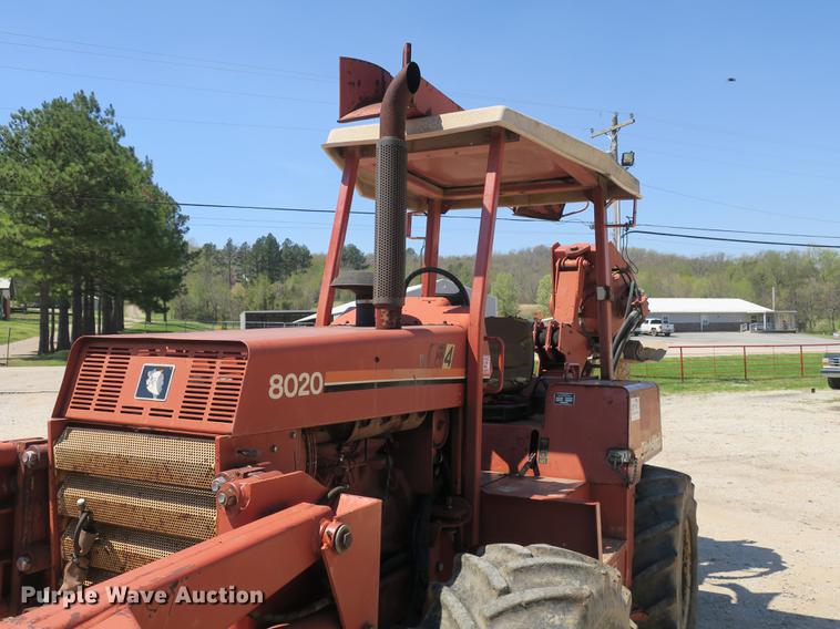 image for item DB8822 1996 Ditch Witch 8020JD cable plow