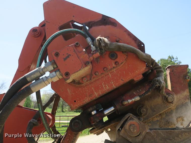 image for item DB8822 1996 Ditch Witch 8020JD cable plow