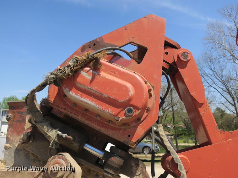 image for item DB8822 1996 Ditch Witch 8020JD cable plow