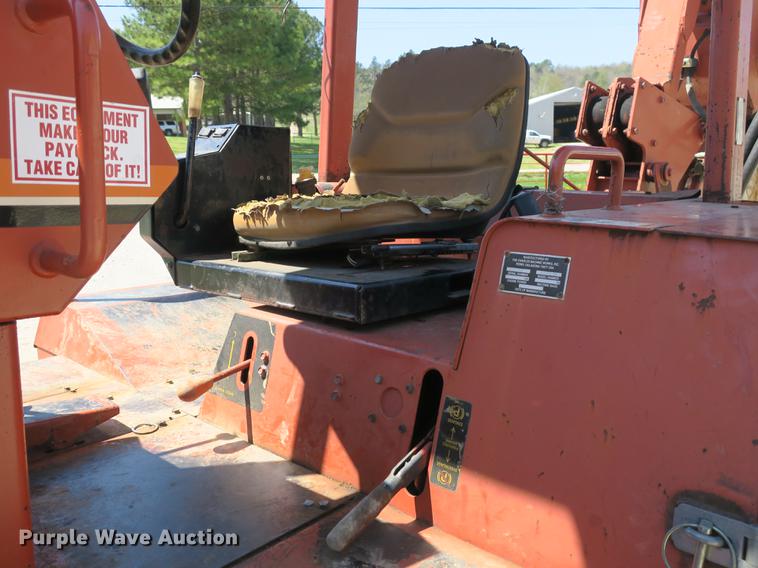 image for item DB8822 1996 Ditch Witch 8020JD cable plow