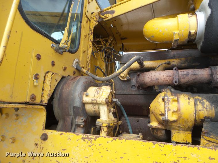 image for item DC4634 1974 Caterpillar D9G dozer
