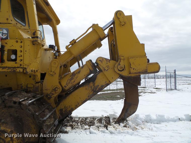 image for item DC4634 1974 Caterpillar D9G dozer