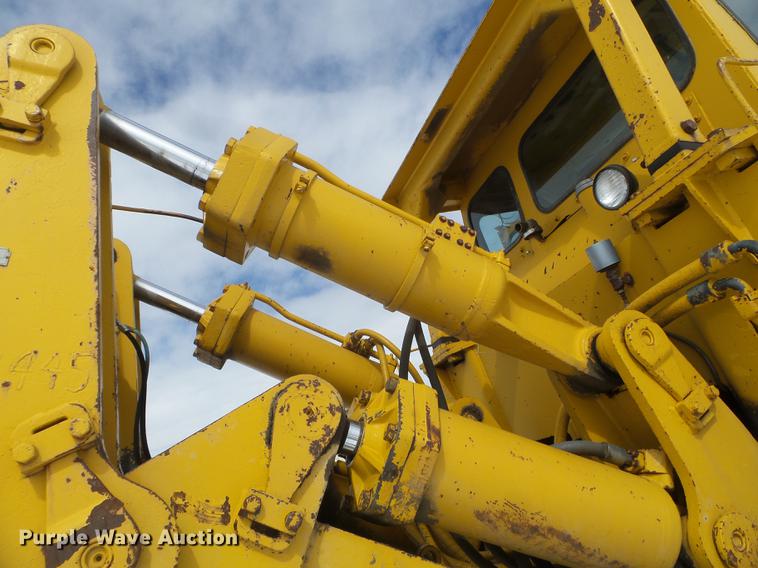 image for item DC4634 1974 Caterpillar D9G dozer