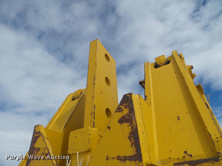 image for item DC4634 1974 Caterpillar D9G dozer