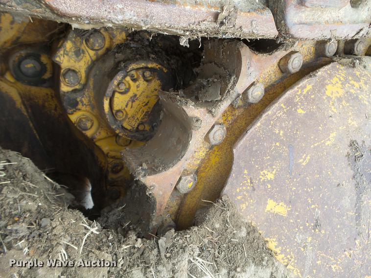 image for item DC4634 1974 Caterpillar D9G dozer