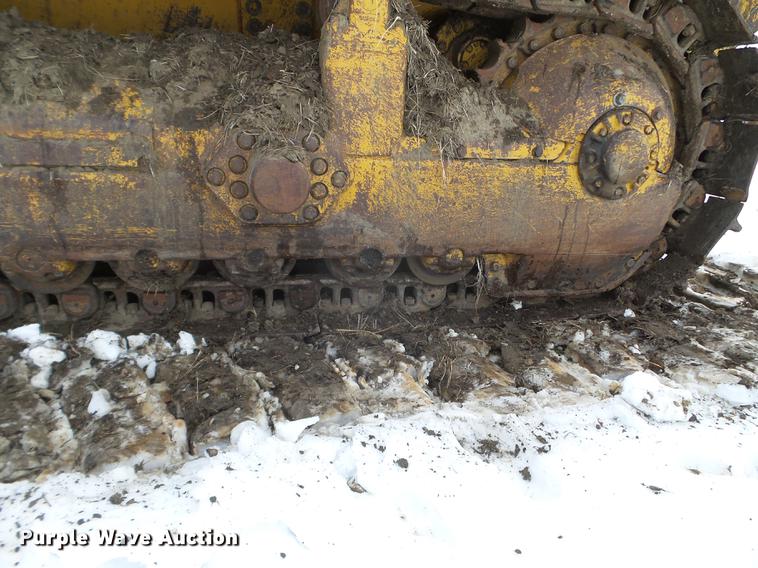 image for item DC4634 1974 Caterpillar D9G dozer